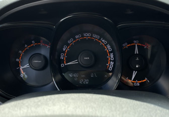 Подержанный автомобиль LADA (ВАЗ) Vesta Sedan 2020 года (14 фото)