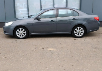 Подержанный автомобиль Chevrolet Epica 2011 года (5 фото)