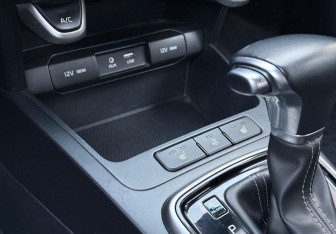 Подержанный автомобиль Kia Rio Sedan 2018 года (15 фото)