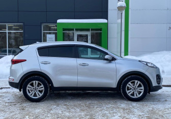 Подержанный автомобиль Kia Sportage 2018 года (4 фото)