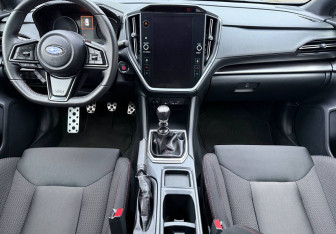 Подержанный автомобиль Subaru WRX 2023 года (11 фото)