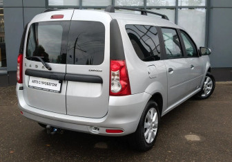 Подержанный автомобиль LADA (ВАЗ) Largus Wagon 2024 года (6 фото)