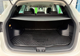 Подержанный автомобиль Hyundai ix35 2014 года (17 фото)