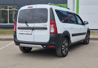 Подержанный автомобиль LADA (ВАЗ) Largus Wagon 2024 года (5 фото)