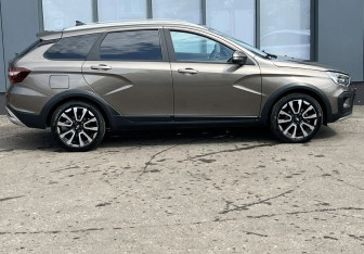Подержанный автомобиль LADA (ВАЗ) Vesta Wagon 2025 года (4 фото)