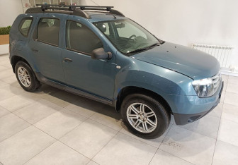 Подержанный автомобиль Renault Duster 2013 года (6 фото)