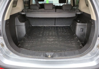 Подержанный автомобиль Mitsubishi Outlander 2022 года (16 фото)