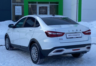 Подержанный автомобиль LADA (ВАЗ) Vesta Sedan 2024 года (7 фото)