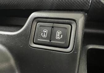 Подержанный автомобиль Suzuki Solio 2017 года (14 фото)