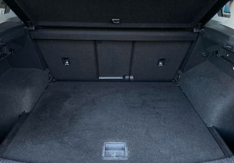 Подержанный автомобиль Volkswagen Tiguan 2020 года (12 фото)