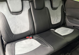 Подержанный автомобиль Renault Kaptur 2016 года (11 фото)