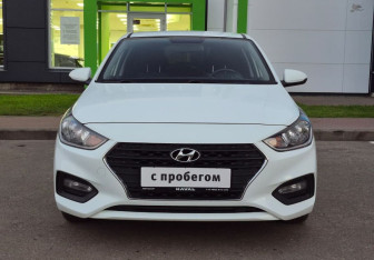 Подержанный автомобиль Hyundai Solaris Sedan 2018 года (2 фото)