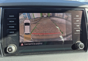 Подержанный автомобиль Skoda Karoq 2020 года (15 фото)