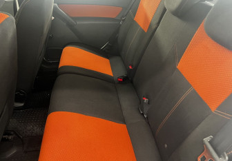 Подержанный автомобиль LADA (ВАЗ) Kalina Wagon 2015 года (13 фото)