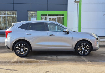 Подержанный автомобиль Haval Jolion 2022 года (4 фото)