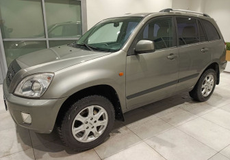 Подержанный автомобиль Chery Tiggo (T11) 2012 года (5 фото)