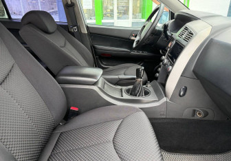 Подержанный автомобиль SsangYong Kyron 2013 года (10 фото)