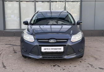 Подержанный автомобиль Ford Focus Hatchback 2011 года (3 фото)