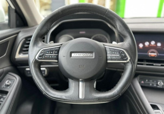 Подержанный автомобиль Haval F7 2020 года (12 фото)