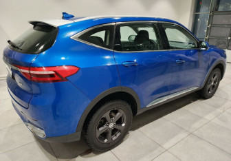 Подержанный автомобиль Haval F7 2021 года (10 фото)