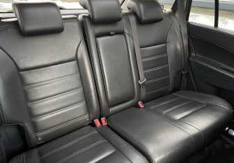 Подержанный автомобиль Renault Koleos 2012 года (10 фото)