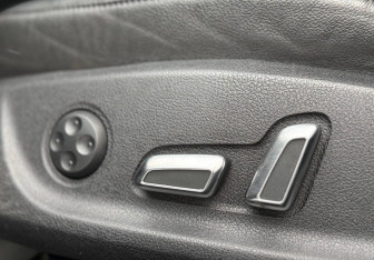 Подержанный автомобиль Audi A4 allroad 2012 года (18 фото)