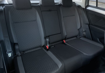 Подержанный автомобиль Volkswagen Tiguan 2020 года (11 фото)