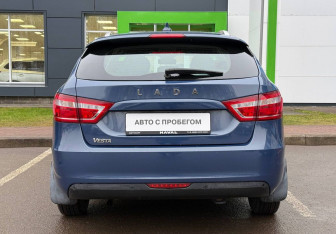 Подержанный автомобиль LADA (ВАЗ) Vesta Wagon 2018 года (6 фото)