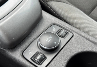 Подержанный автомобиль Ford Focus Hatchback 2013 года (14 фото)