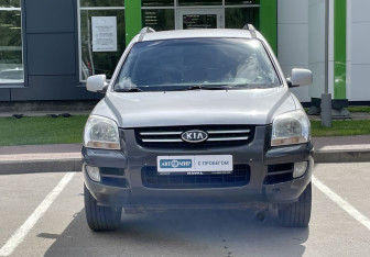 Подержанный автомобиль Kia Sportage 2006 года (2 фото)