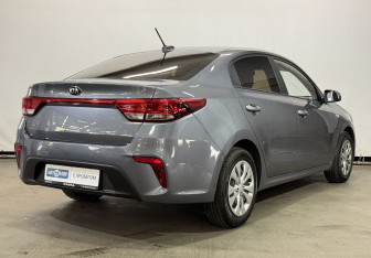 Подержанный автомобиль Kia Rio Sedan 2019 года (5 фото)