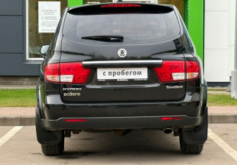 Подержанный автомобиль SsangYong Kyron 2012 года (6 фото)