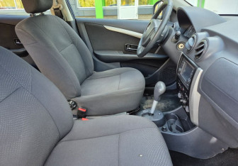 Подержанный автомобиль Nissan Almera Sedan 2014 года (10 фото)