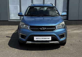 Подержанный автомобиль Chery Tiggo 2 2017 года (3 фото)