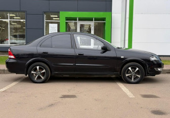 Подержанный автомобиль Nissan Almera Classic 2011 года (4 фото)
