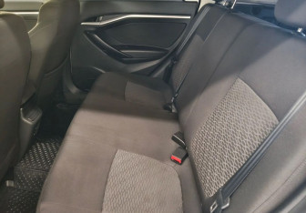 Подержанный автомобиль LADA (ВАЗ) Vesta Wagon 2021 года (12 фото)