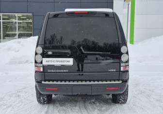 Подержанный автомобиль Land Rover Discovery 2014 года (5 фото)