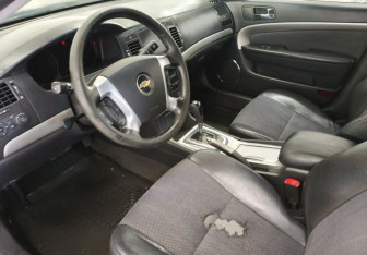 Подержанный автомобиль Chevrolet Epica 2011 года (9 фото)
