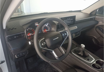 Новый Haval Jolion 2026 (12 фото)