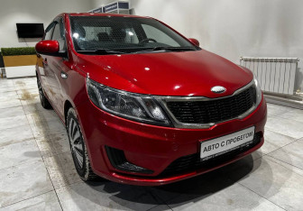 Подержанный автомобиль Kia Rio Sedan 2013 года (3 фото)