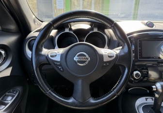 Подержанный автомобиль Nissan Juke 2012 года (12 фото)