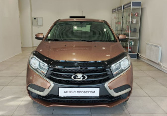 Подержанный автомобиль LADA (ВАЗ) XRAY 2018 года (2 фото)