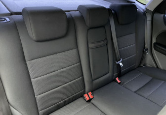 Подержанный автомобиль Ford Focus Hatchback 2009 года (10 фото)