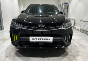 Подержанный автомобиль Geely Tugella 2022 года (2 фото)