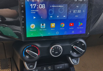 Подержанный автомобиль Kia Rio Sedan 2017 года (13 фото)