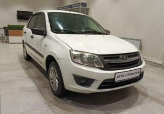 Подержанный автомобиль LADA (ВАЗ) Granta Sedan 2017 года (3 фото)