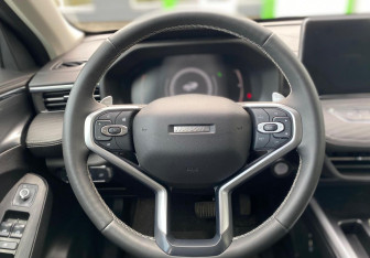 Подержанный автомобиль Haval Jolion 2023 года (12 фото)