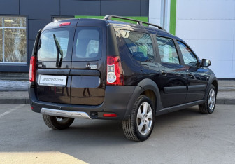 Подержанный автомобиль LADA (ВАЗ) Largus Wagon 2016 года (5 фото)