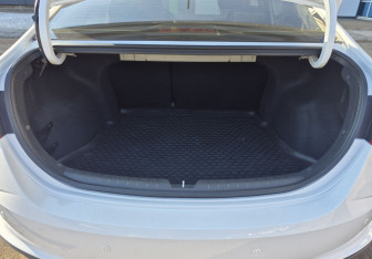 Подержанный автомобиль Hyundai Solaris Sedan 2021 года (16 фото)