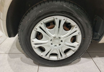 Подержанный автомобиль Renault Scenic 2007 года (15 фото)